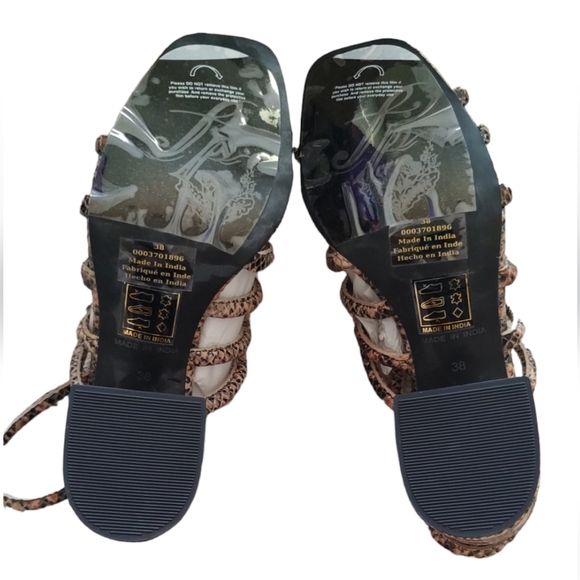 Free People Colette Cinched Heel in Python NIB Sz.39/9US - Picture 6 of 9